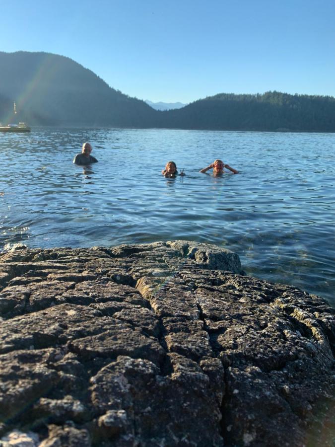 Earls Cove Orca View Bed & Breakfast Egmont Dış mekan fotoğraf
